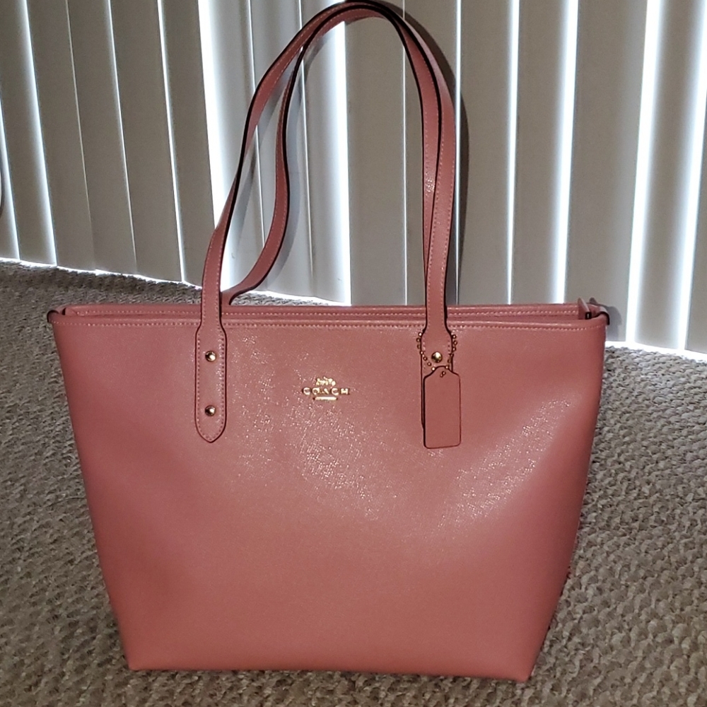 NWT COACH Vintage Pink Leather City Zip Tote